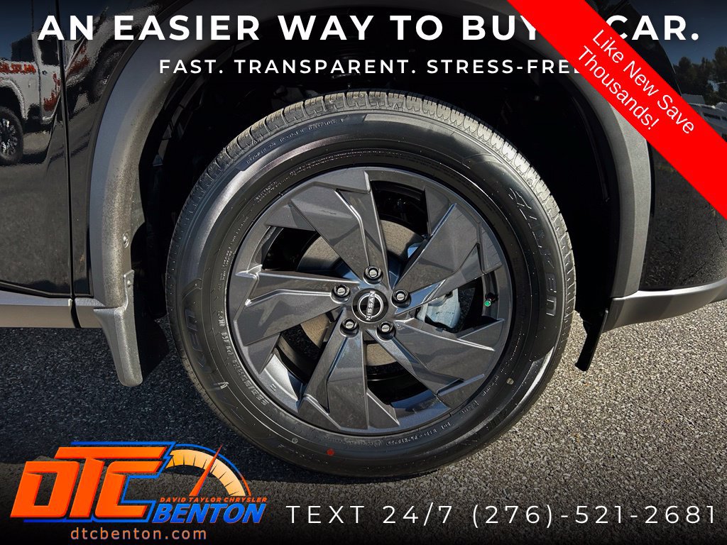 Used 2026 Nissan Rogue SV FWD image 28