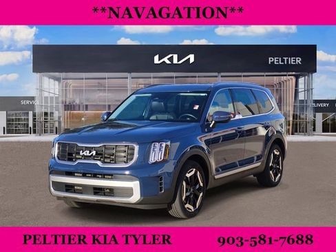 Certified 2025 Kia Telluride S image 3