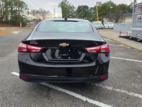 Used 2022 Chevrolet Malibu LT image 7