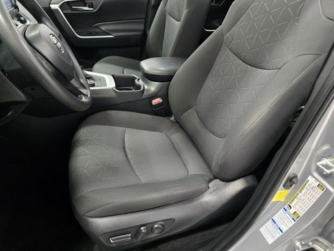 Certified 2022 Toyota RAV4 XLE w/ Convenience Package image 23