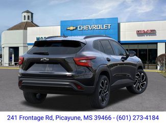 New 2026 Chevrolet Trax RS w/ Driver Confidence Package FWD video 4
