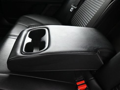 Used 2023 Toyota Camry SE image 30