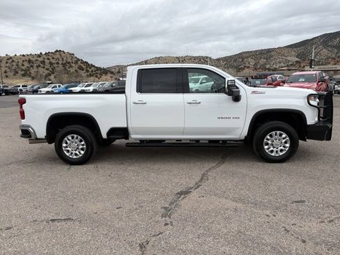 Used 2022 Chevrolet Silverado 3500 LTZ w/ LTZ Plus Package image 2