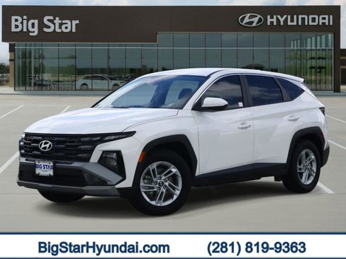 Used 2026 Hyundai Tucson SE FWD image 1