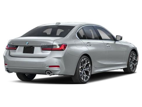 Used 2025 BMW 330i Sedan RWD image 2