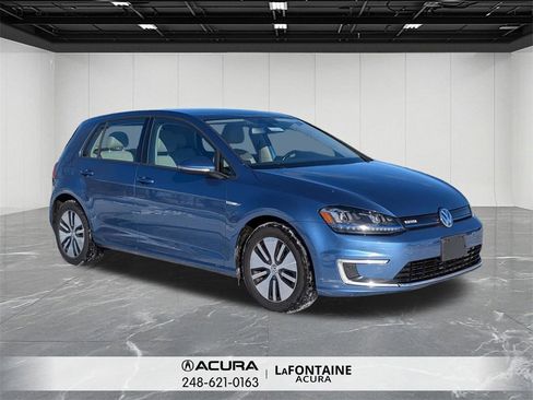 Used 2016 Volkswagen e-Golf SEL Premium image 7