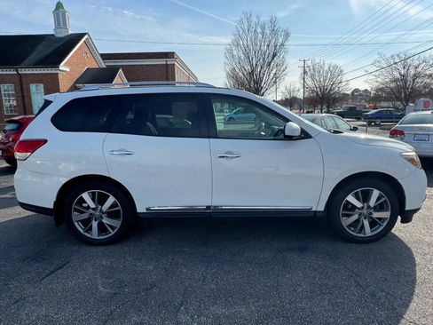 Used 2014 Nissan Pathfinder Platinum AWD/4WD image 10