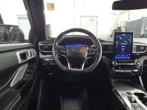 Certified 2022 Ford Explorer ST w/ Equipment Group 401A image 33