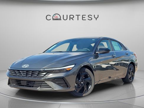 New 2026 Hyundai Elantra SEL Sport image 1