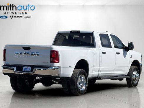 New 2026 RAM 3500 Tradesman AWD/4WD image 5