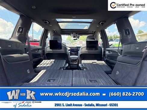 Certified 2023 Jeep Grand Cherokee L Overland w/ Luxury Tech Group IV AWD/4WD image 31