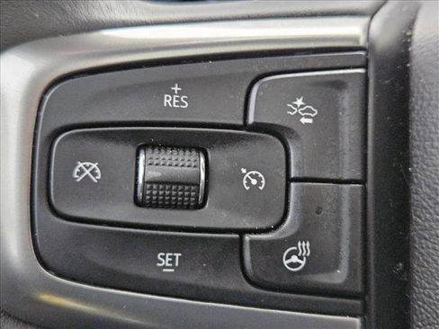 Used 2022 Chevrolet Tahoe Z71 w/ Luxury Package image 16