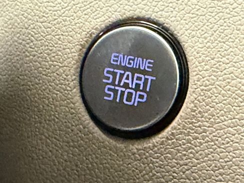 Used 2021 Kia Sorento S w/ Panoramic Sunroof Package image 29