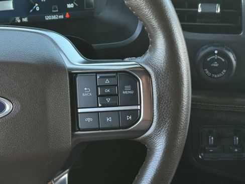 Used 2023 Ford Expedition Max King Ranch image 18