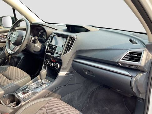 Used 2024 Subaru Forester Premium AWD/4WD image 28