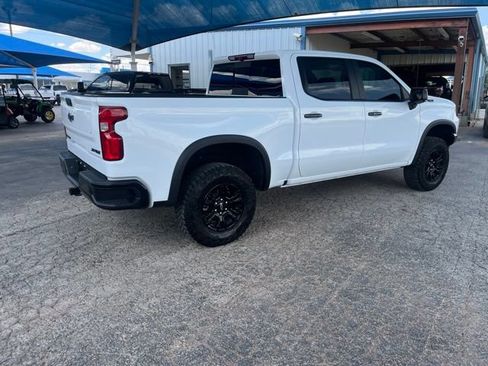 Used 2025 Chevrolet Silverado 1500 ZR2 w/ Technology Package AWD/4WD image 5