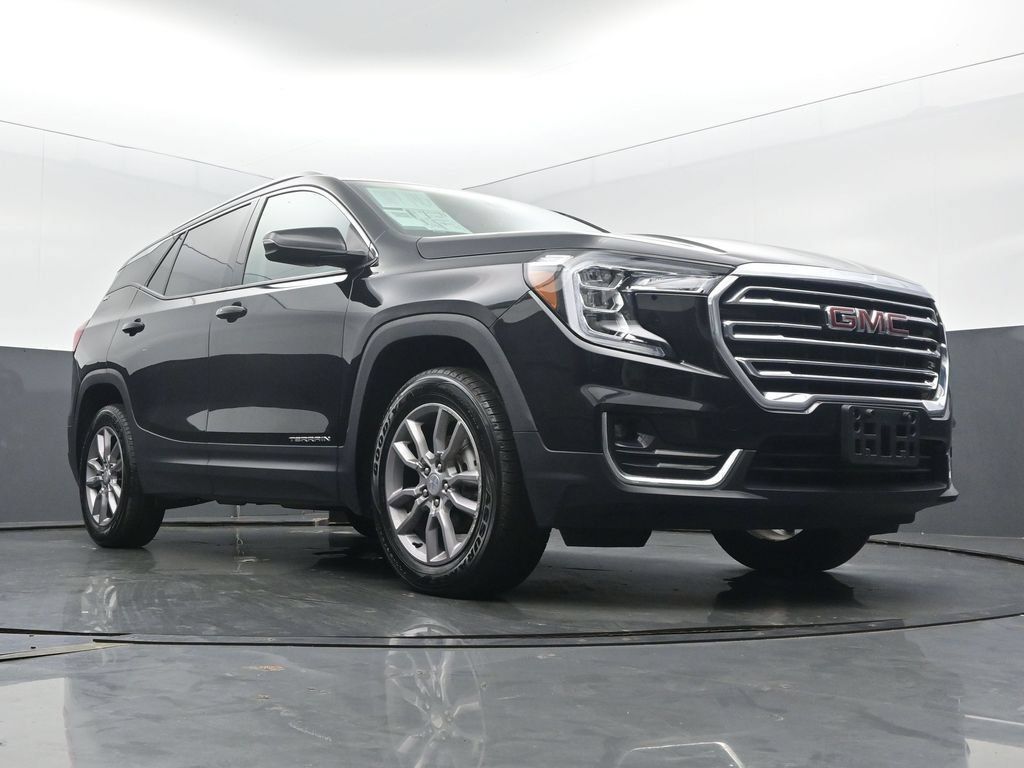 Used 2024 GMC Terrain SLT AWD/4WD image 56