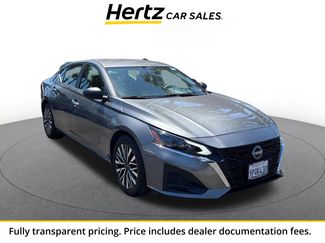 Used 2025 Nissan Altima 2.5 SV FWD video 1