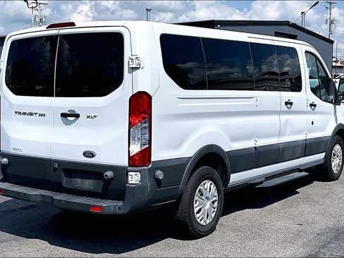 Used 2016 Ford Transit 350 XLT RWD image 9