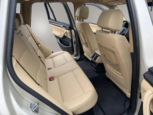 Used 2017 BMW X3 sDrive28i RWD image 17
