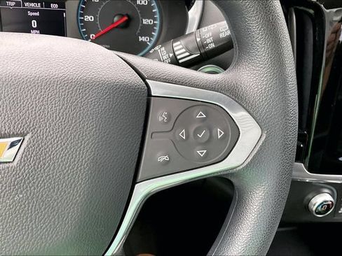 Used 2021 Chevrolet Traverse LS FWD image 16