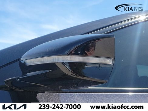 New 2026 Kia EV6 Light RWD image 9