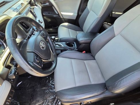 Used 2015 Toyota RAV4 Limited AWD/4WD image 13
