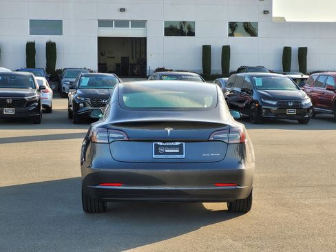 Used 2022 Tesla Model 3 Long Range image 6
