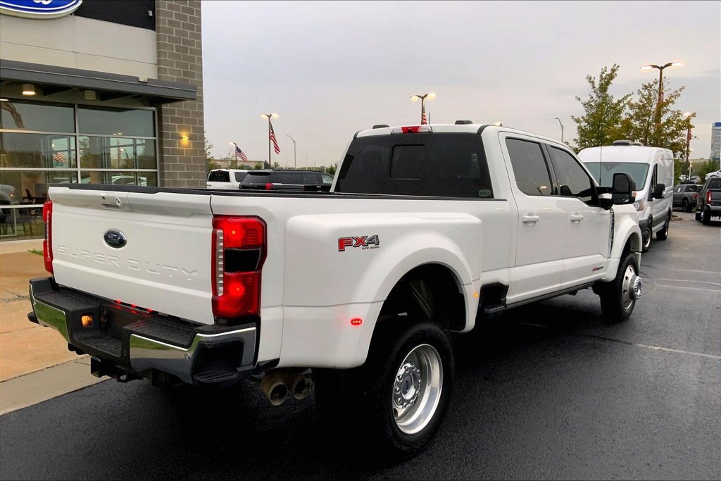 Used 2024 Ford F450 Lariat w/ Lariat Ultimate Package AWD/4WD image 6