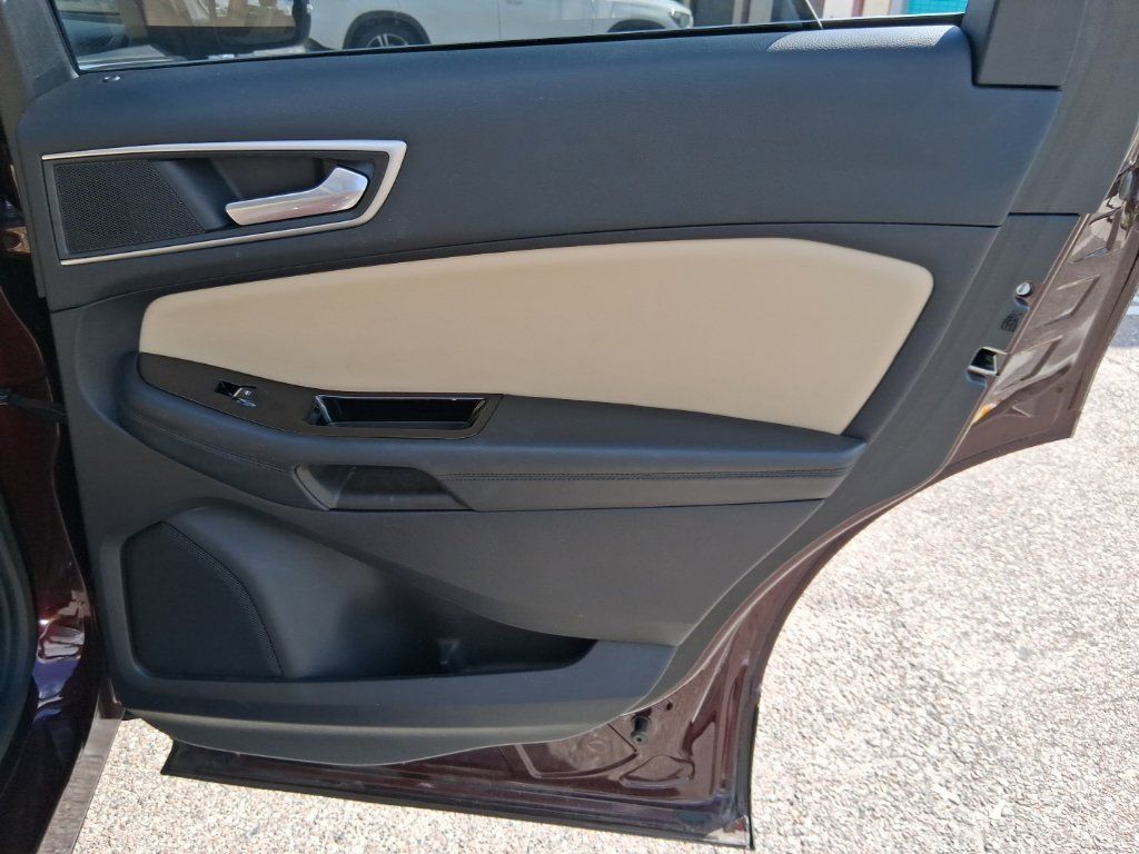 Used 2017 Ford Edge SEL w/ Equipment Group 201A FWD image 20
