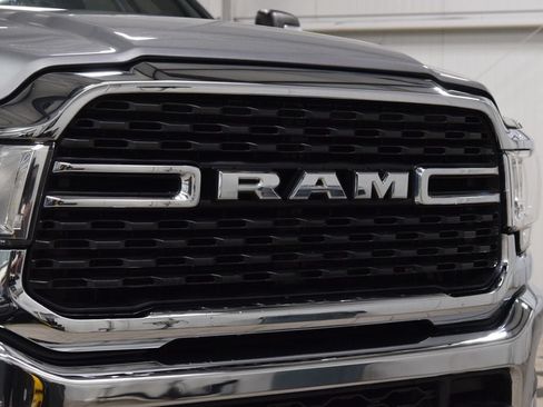 Used 2024 RAM 4500 SLT w/ Quick Order Package 2YG SLT AWD/4WD image 5