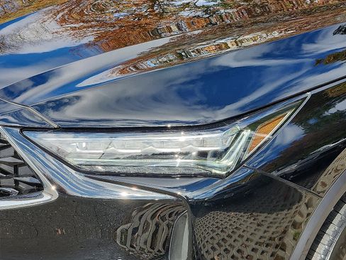 Used 2024 Acura MDX SH-AWD w/ Advance Package image 10