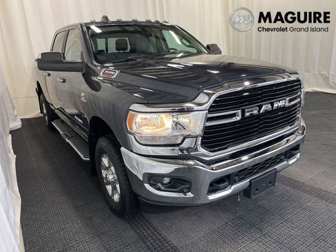 Used 2019 RAM 3500 Big Horn image 29