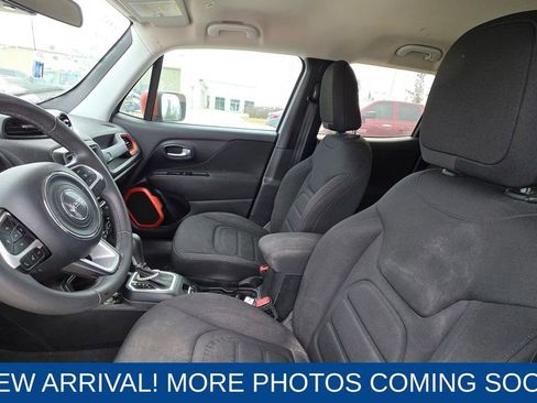 Used 2020 Jeep Renegade Latitude image 11