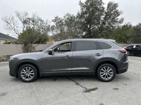 Used 2018 MAZDA CX-9 Touring w/ Touring Premium Package image 3