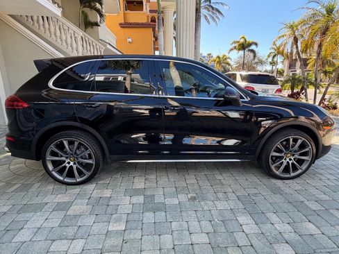 Used 2015 Porsche Cayenne Diesel image 41