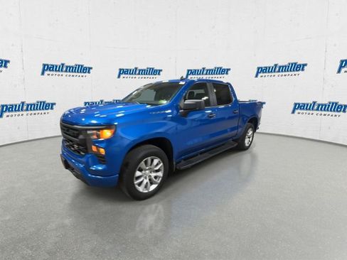 Used 2022 Chevrolet Silverado 1500 Custom image 5