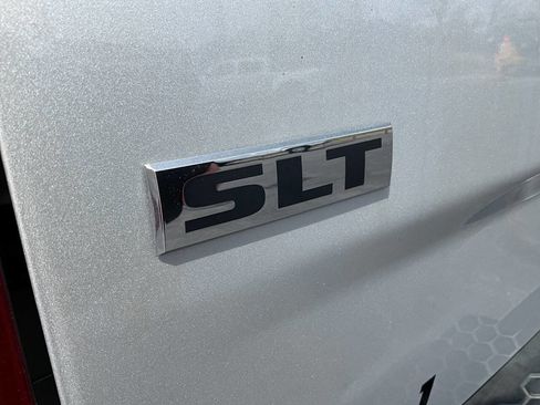 Used 2017 RAM 2500 SLT image 41