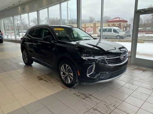 Certified 2023 Buick Envision Essence image 2