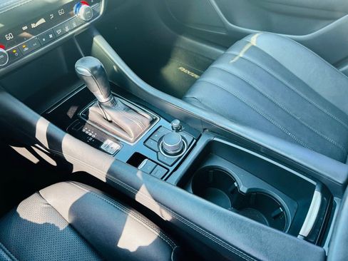 Used 2018 MAZDA MAZDA6 Touring image 18