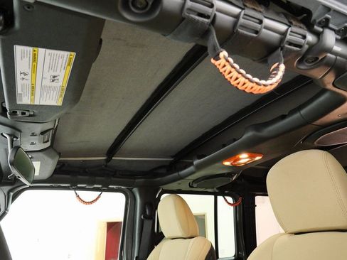 Used 2020 Jeep Wrangler Unlimited Sport image 31