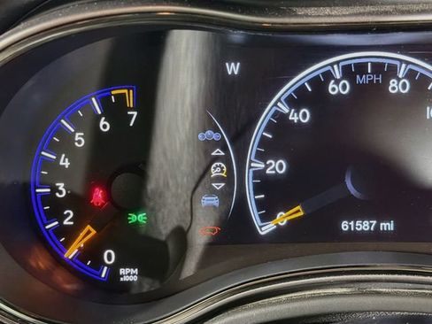 Used 2020 Jeep Grand Cherokee Limited X AWD/4WD image 13