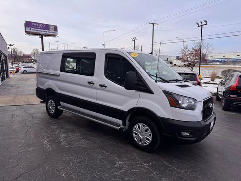 Used 2024 Ford Transit 250 Low Roof w/ Exterior Upgrade Package image 6