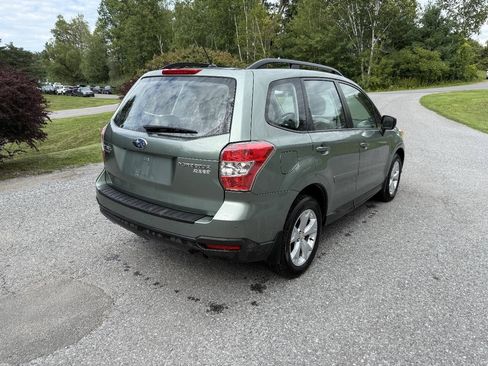 Used 2015 Subaru Forester 2.5i w/ Alloy Wheel Package AWD/4WD image 6
