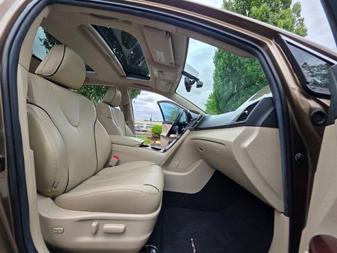Used 2014 Toyota Venza Limited w/ Tow Prep Package AWD/4WD image 14