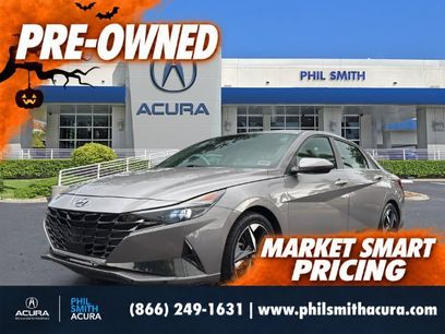Used 2023 Hyundai Elantra Limited