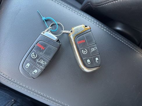 Used 2022 Dodge Durango GT image 12