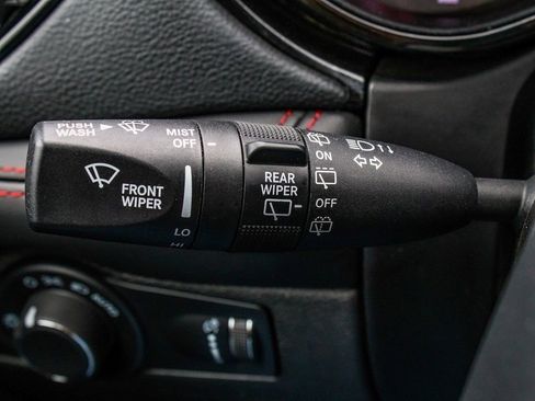 Used 2025 Dodge Durango GT AWD/4WD image 27