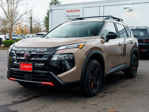 New 2026 Nissan Rogue Rock Creek image 3