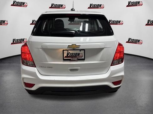 Used 2018 Chevrolet Trax LS AWD/4WD image 6